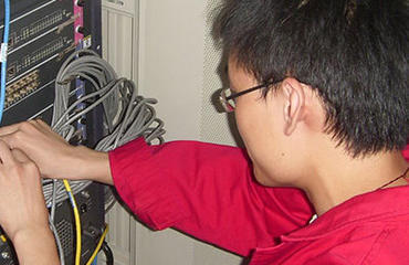 地寶網(wǎng) 計算機(jī)網(wǎng)絡(luò)設(shè)備的安裝與維護(hù)